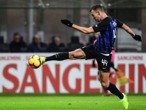 Arsenal Rayu Inter Milan Agar Mau Melepas Ivan Perisic