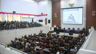 DPRD Kab. Karawang Gelar Sidang Paripurna Penetapan LKPJ Bupati Karawang Tahun 2020